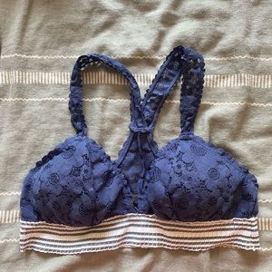 FREE WHEN BUNDLED🍂🍁    Aerie Navy Blue Striped Band Plunge Bralette